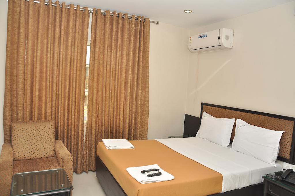 City Home Chennai Esterno foto
